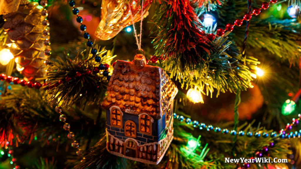 Christmas Garland With Lights