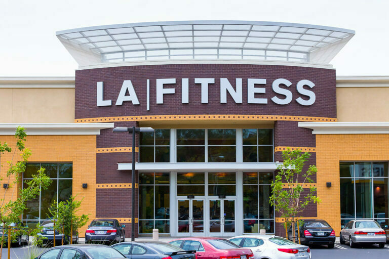 Is LA Fitness Open on New Year