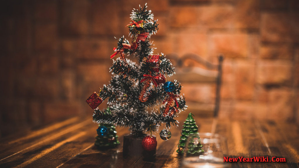 Table Top Christmas Trees